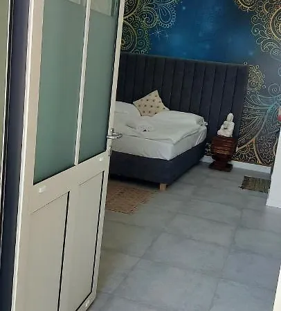 Juwel Indyjski Ap 29 Kraków